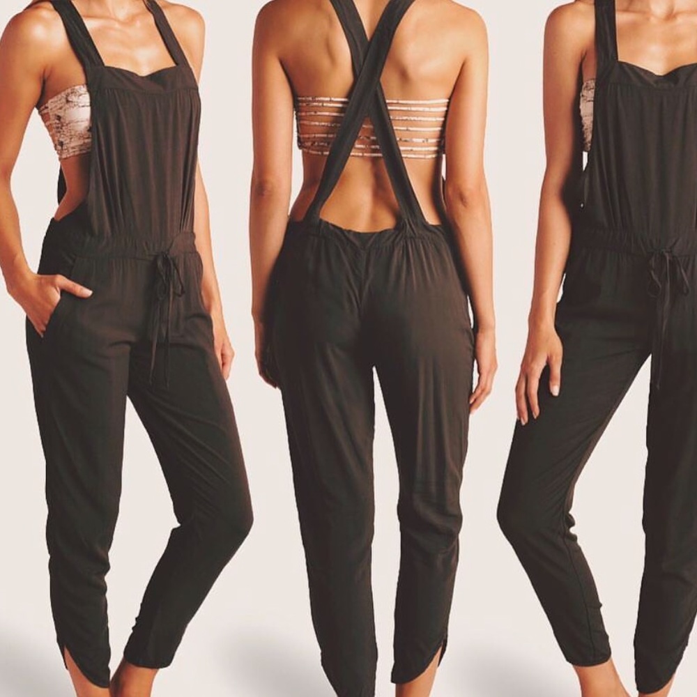 Boys + Arrows Clyde Cross Back Jumpsuit in Iron - Picture 2 of 6